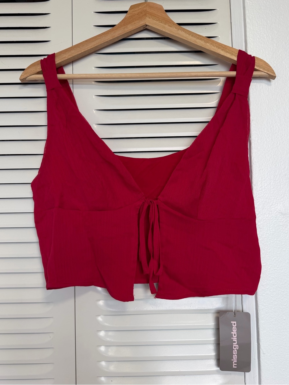 Missguided Red Tie-Front Ribbed Cropped Tank